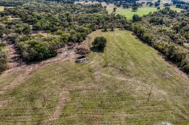 0000 Sun Oil Road, Brenham, TX 77833