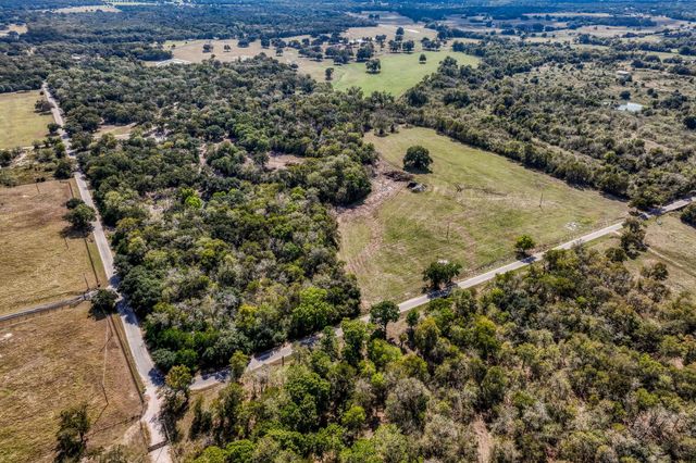 0000 Sun Oil Road, Brenham, TX 77833