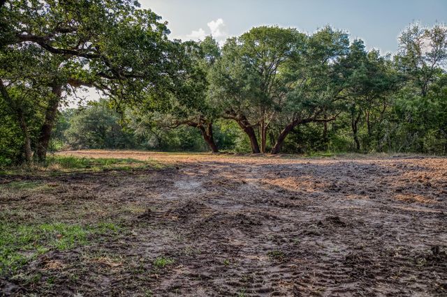 0000 Sun Oil Road, Brenham, TX 77833
