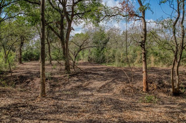 0000 Sun Oil Road, Brenham, TX 77833