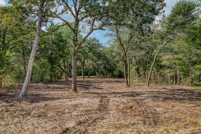 0000 Sun Oil Road, Brenham, TX 77833