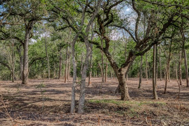 0000 Sun Oil Road, Brenham, TX 77833