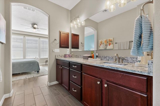 2808 Walsh Loop SE, Rio Rancho, NM 87124