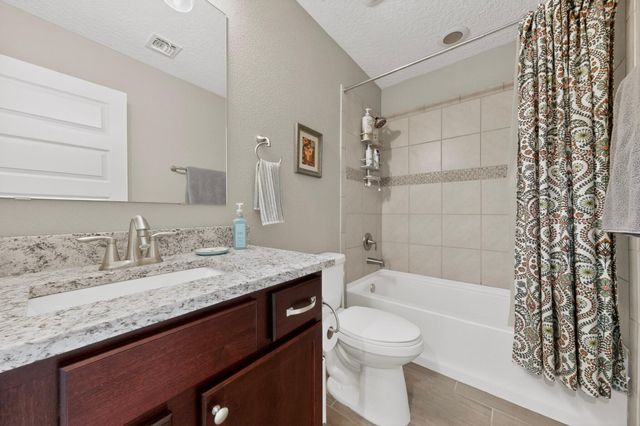 2808 Walsh Loop SE, Rio Rancho, NM 87124