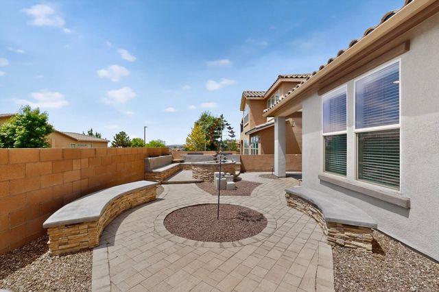 2808 Walsh Loop SE, Rio Rancho, NM 87124