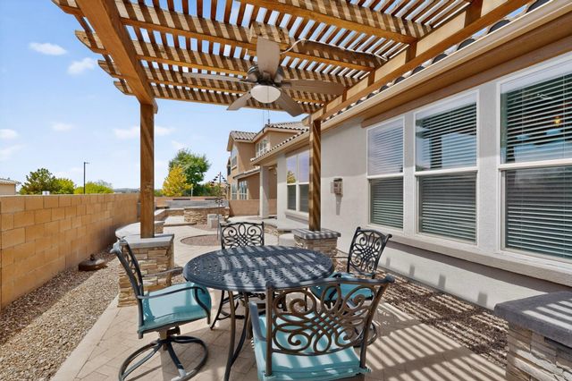 2808 Walsh Loop SE, Rio Rancho, NM 87124