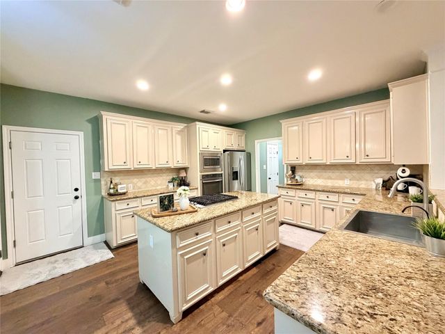 4531 Eagle Mountain Court, Richmond, TX 77406