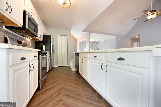 3434 English Oaks Drive 82, Kennesaw, GA 30144