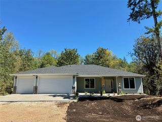 14825 62nd Avenue NW, Gig Harbor, WA 98332