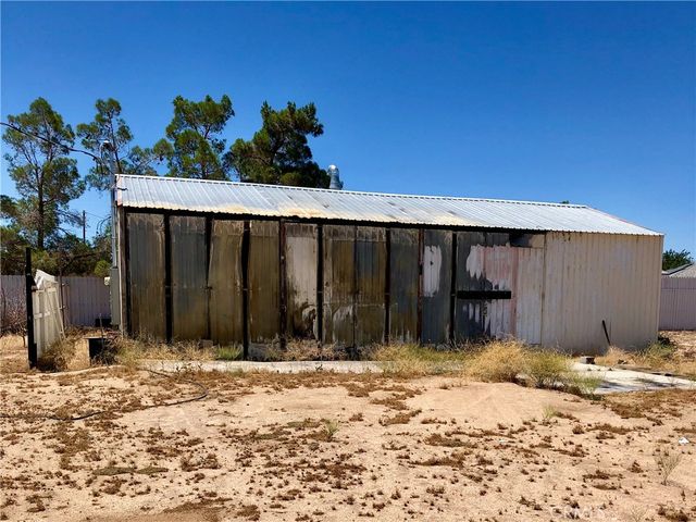 9022 Glendale Avenue, Hesperia, CA 92345