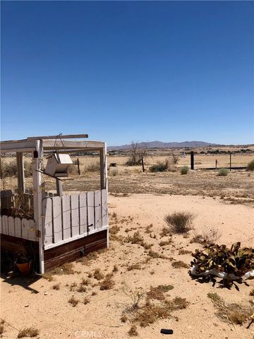 9022 Glendale Avenue, Hesperia, CA 92345