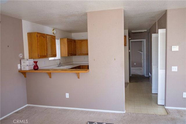 9022 Glendale Avenue, Hesperia, CA 92345