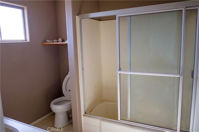 9022 Glendale Avenue, Hesperia, CA 92345