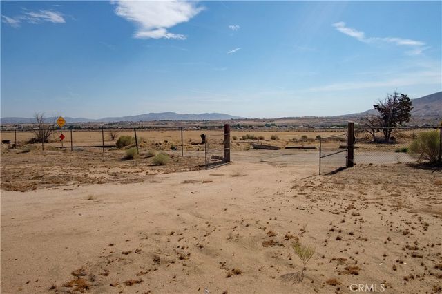 9022 Glendale Avenue, Hesperia, CA 92345