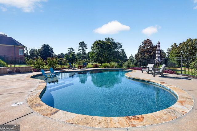 969 Palmetto Tyrone Road, Sharpsburg, GA 30277