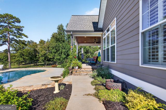 969 Palmetto Tyrone Road, Sharpsburg, GA 30277