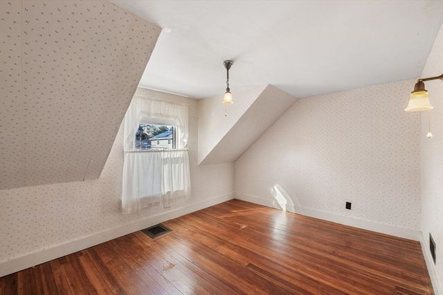 30 Fair Oaks Ave, Lynn, MA 01904