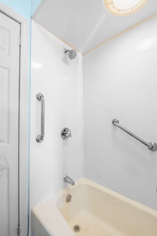 30 Fair Oaks Ave, Lynn, MA 01904