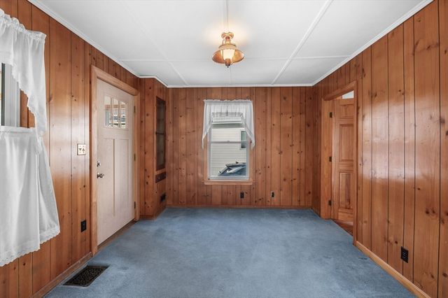 30 Fair Oaks Ave, Lynn, MA 01904