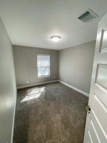 2622 S Fannin Avenue, Denison, TX 75020