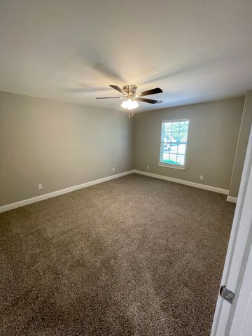 2622 S Fannin Avenue, Denison, TX 75020