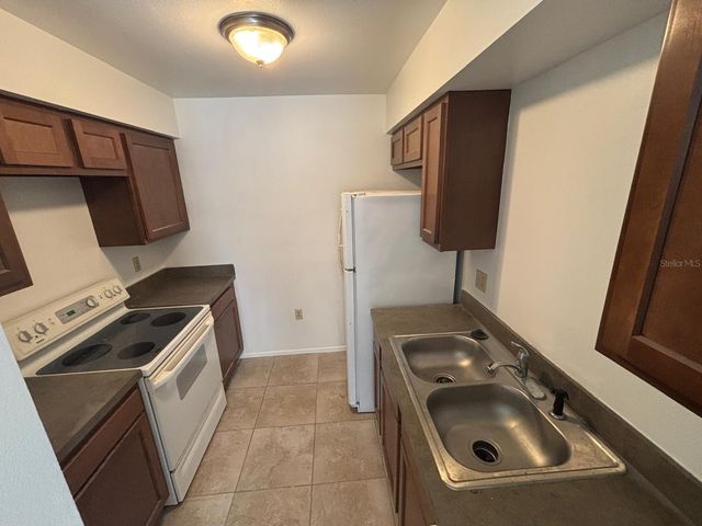 212 DORCHESTER SQUARE, Lake Mary, FL 32746