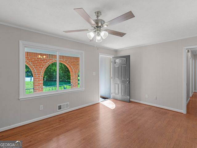 104 Julie Circle, Griffin, GA 30223