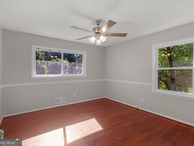 104 Julie Circle, Griffin, GA 30223