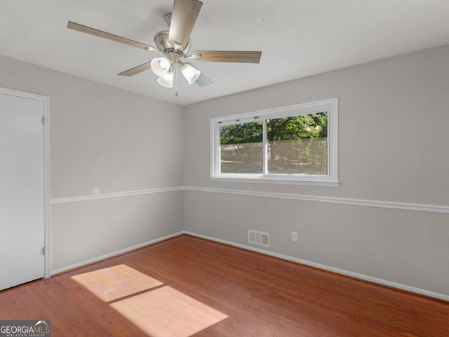 104 Julie Circle, Griffin, GA 30223