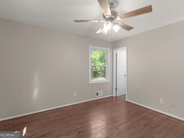 104 Julie Circle, Griffin, GA 30223