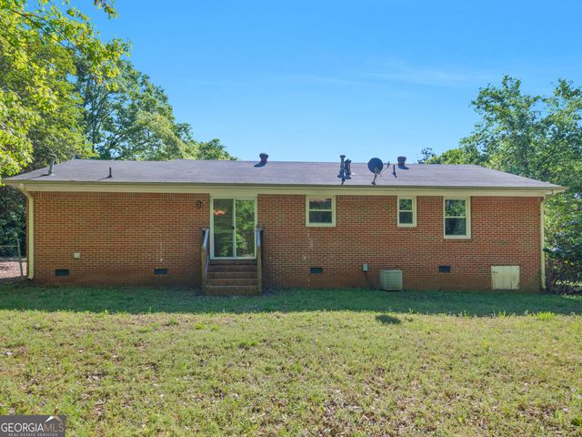 104 Julie Circle, Griffin, GA 30223