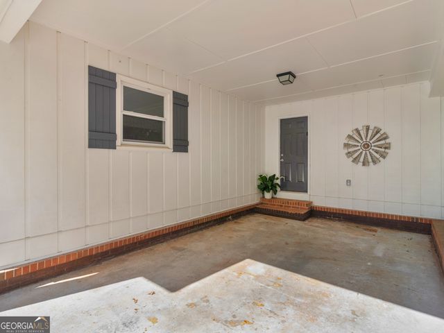 104 Julie Circle, Griffin, GA 30223