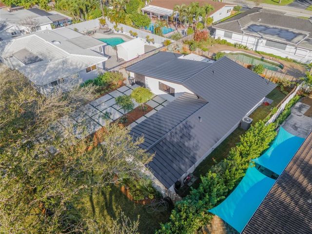 1951 NE 28th Court, Lighthouse Point, FL 33064