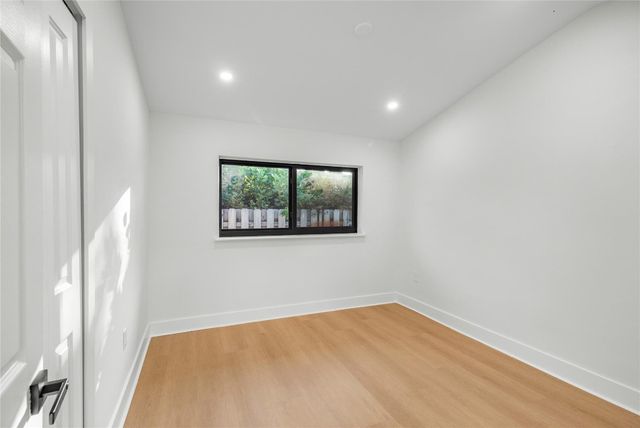 1951 NE 28th Court, Lighthouse Point, FL 33064