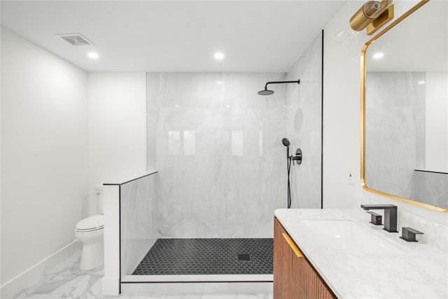 1951 NE 28th Court, Lighthouse Point, FL 33064