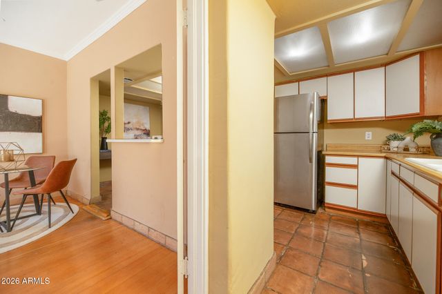 1636 E PINCHOT Avenue, Phoenix, AZ 85016