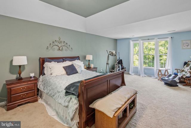 15 HOLLYBROOK RD, Mullica Hill, NJ 08062