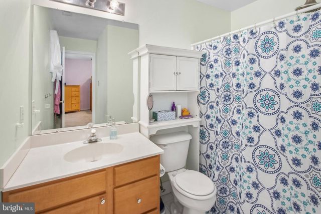 15 HOLLYBROOK RD, Mullica Hill, NJ 08062