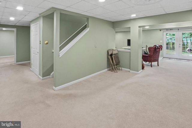 15 HOLLYBROOK RD, Mullica Hill, NJ 08062