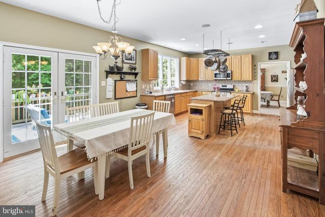 15 HOLLYBROOK RD, Mullica Hill, NJ 08062