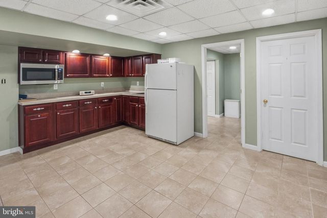 15 HOLLYBROOK RD, Mullica Hill, NJ 08062