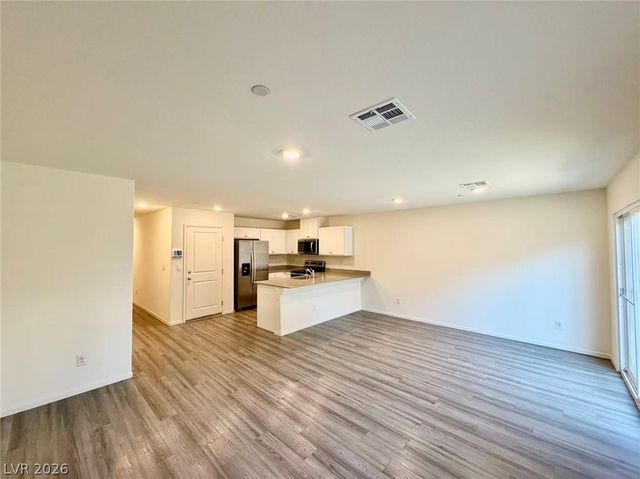 4495 Honey Hills Avenue, Las Vegas, NV 89141