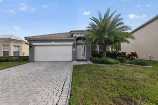 8481 Vía D Oro, Boca Raton, FL 33433