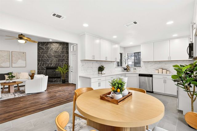 6410 Running Creek Drive, Arlington, TX 76001