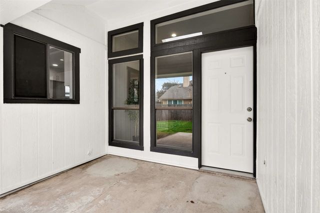 6410 Running Creek Drive, Arlington, TX 76001