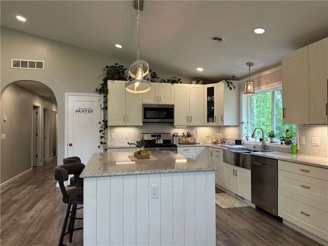 10036 Felser Drive, Hayward, WI 54843