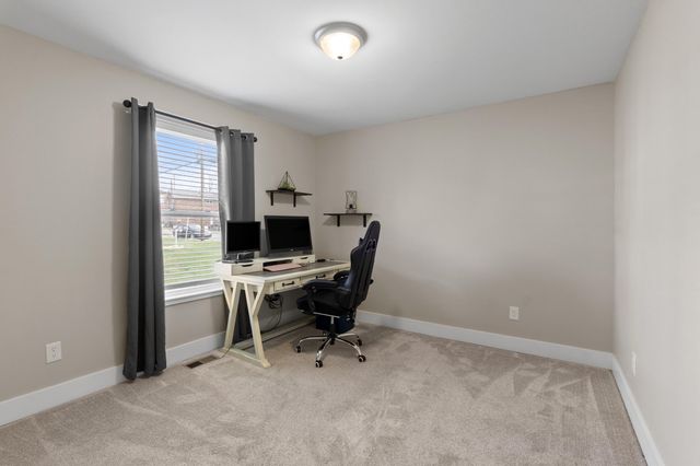 31 S Main Street, Walton, KY 41094