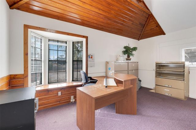 900 E ORANGE AVENUE, Eustis, FL 32726