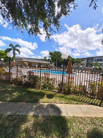 4441 NW 16th Street, Lauderhill, FL 33313