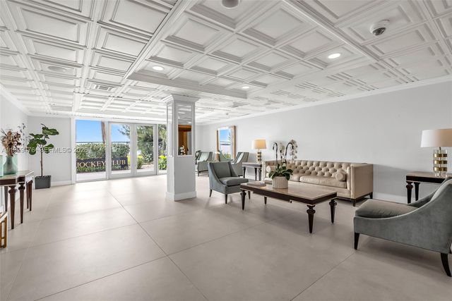 11111 Biscayne Blvd 116, Miami, FL 33181